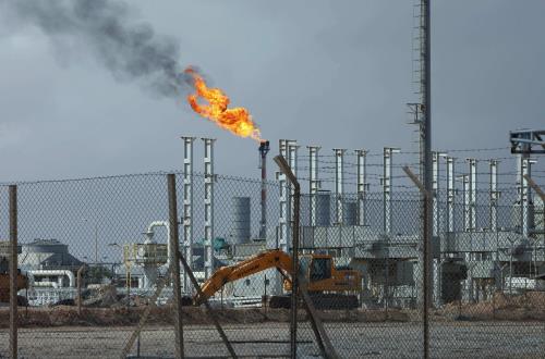 Giá dầu châu Á tăng trước thềm cuộc họp giữa OPEC và Mỹ